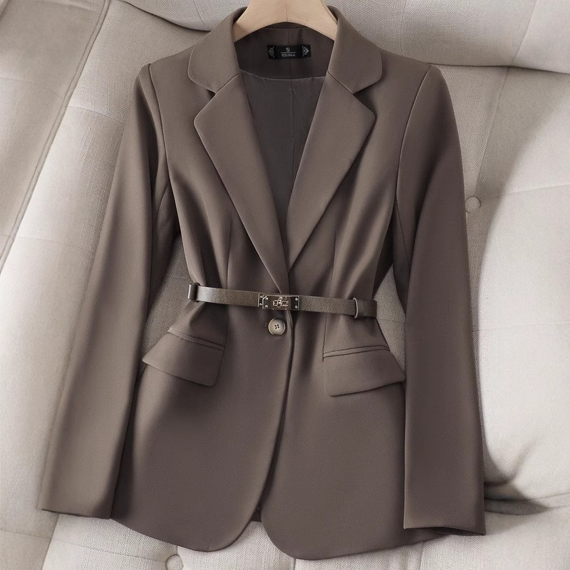 Women Formal Wear With Black Blazer - Blazer Wanita Kantoran Jaket Lengan Panjang