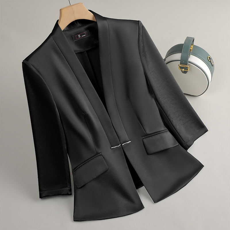Women Formal Wear With Black Blazer - Blazer Hitam Putih Biru Wanita Profesional
