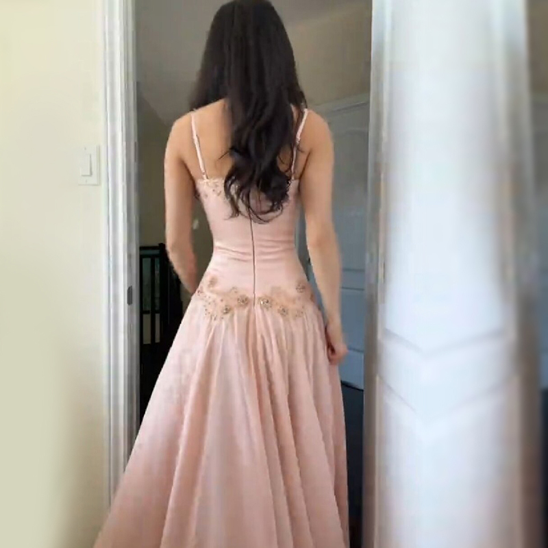 Gaun Maxi Tanpa Tali Warna Pin - Female Formal Wear ulasan dan harga
